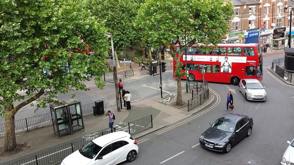 ホテルKensal House Portobello London Wembley エクステリア 写真