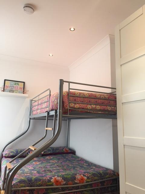 ホテルKensal House Portobello London Wembley エクステリア 写真
